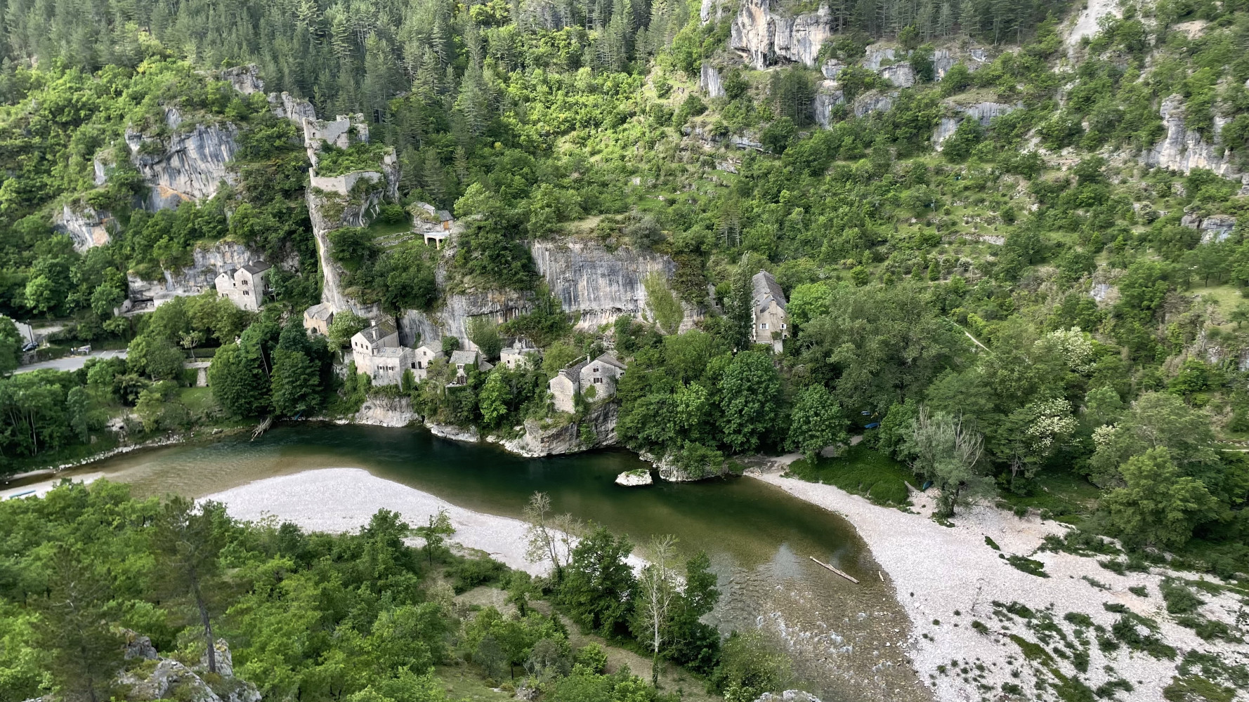 Photo de BEL ÉTÉ ANDUZE-CÉVENNES MOTO TOUR