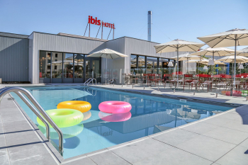 Relais Motards IBIS ORANGE CENTRE